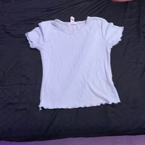 Ruffle bottom and sleeves shirt, good condition